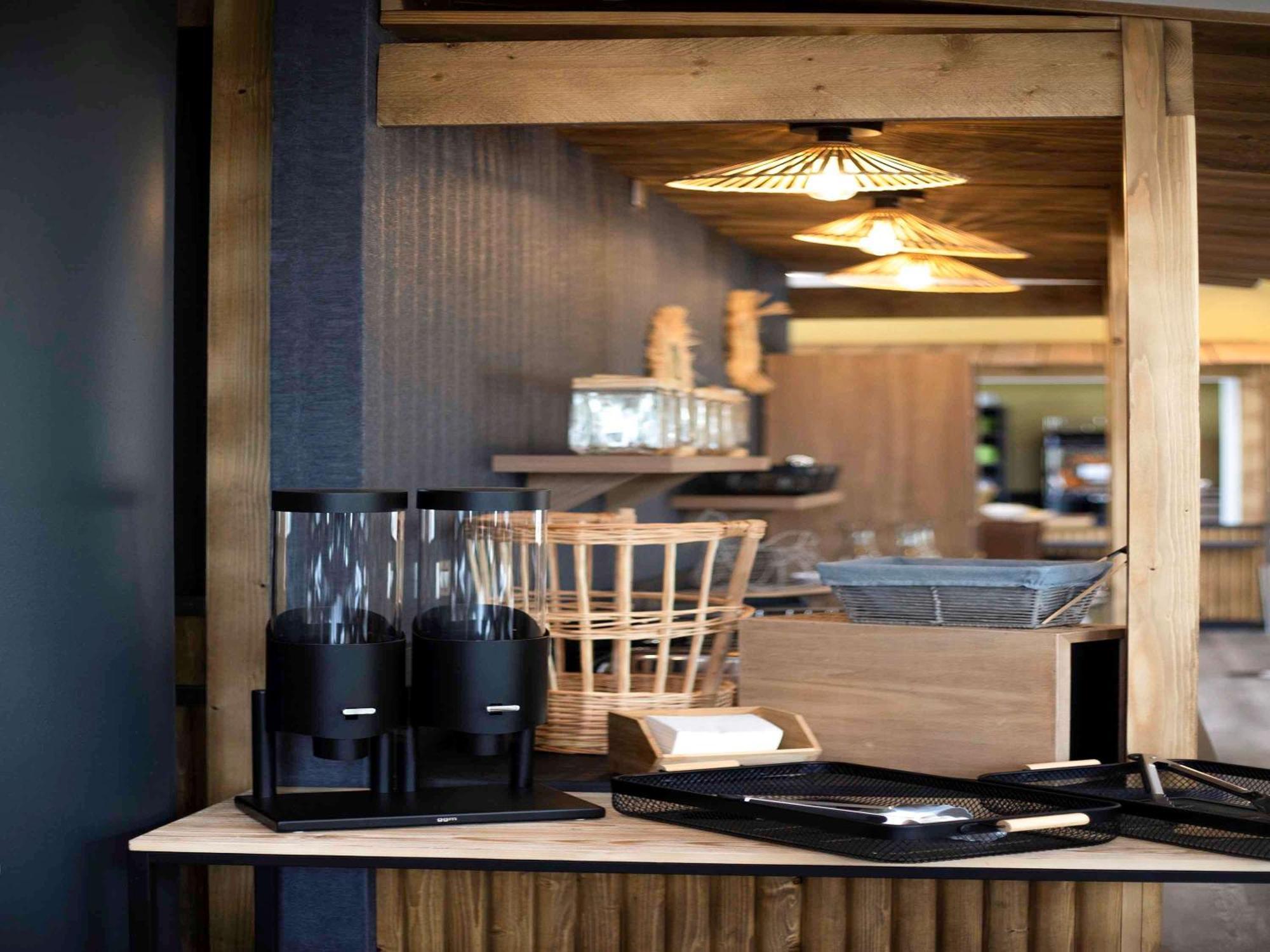 Ibis Styles Contres-Cheverny Le Controis-en-Sologne Exterior foto