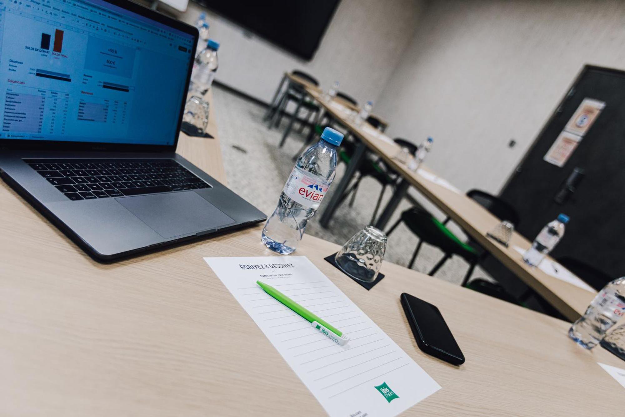 Ibis Styles Contres-Cheverny Le Controis-en-Sologne Exterior foto